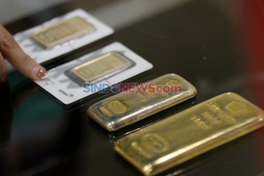 Harga Emas Antam Hari Ini Turun Rp23 Ribu: Saatnya Beli?