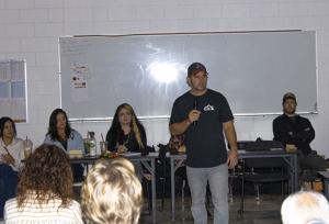 Ceramah Inspiratif: CCS dalam Pertemuan Rotary Keokuk